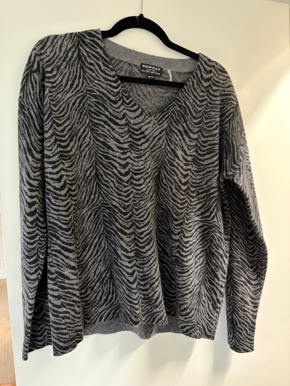 100% cashmere sweater